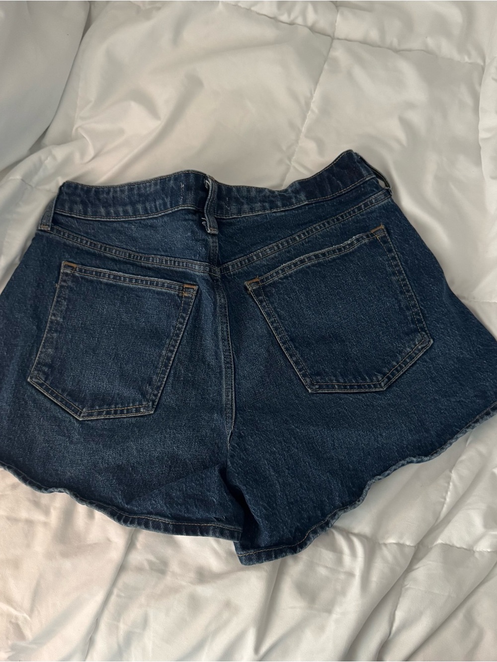 Abercrombie curve love shorts! - Picture 4 of 4